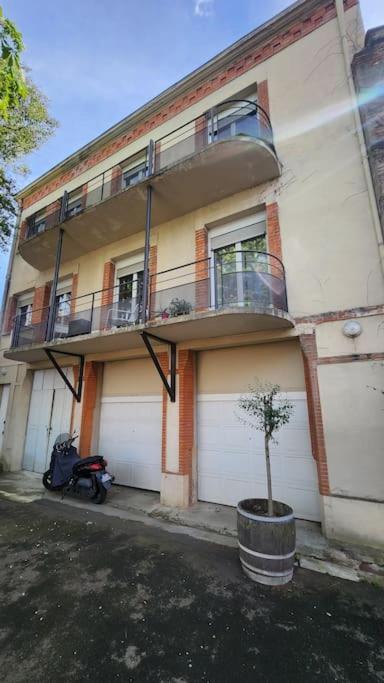 T3 Petit Confort - Proche Commodites - Parking Prive Toulouse Exterior foto
